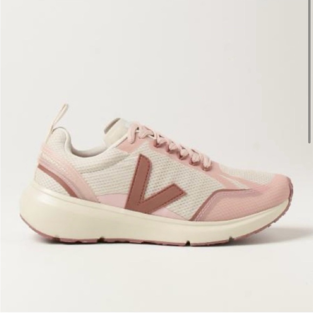 Veja Condor 2 Road-Running Shoes, Natural Dried Petal
Size: 36 EU, NWOT
